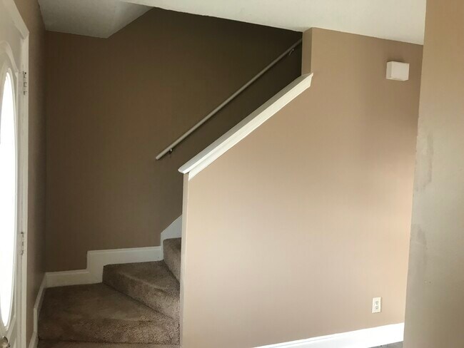 Building Photo - 1191 Heritage Glen Dr