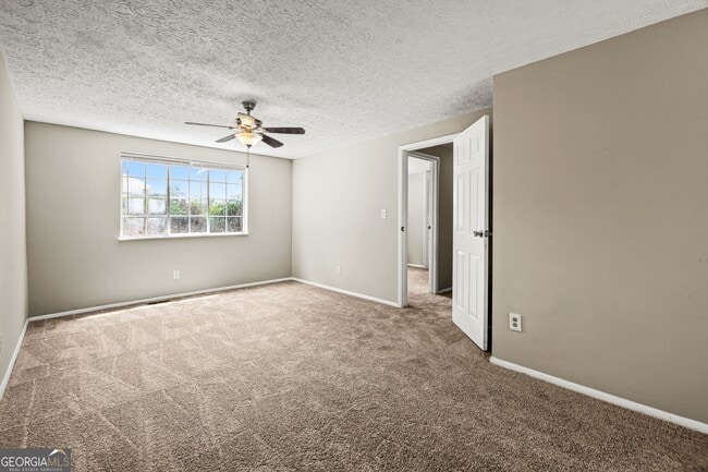 Building Photo - 5100 Rockborough Trail NW