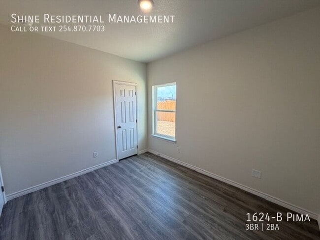 Building Photo - 1624-B Pima-