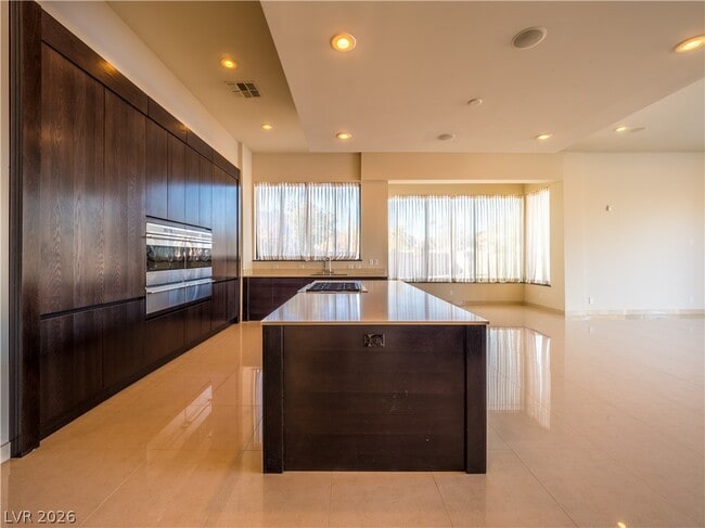 Building Photo - 7426 Yonie Ct