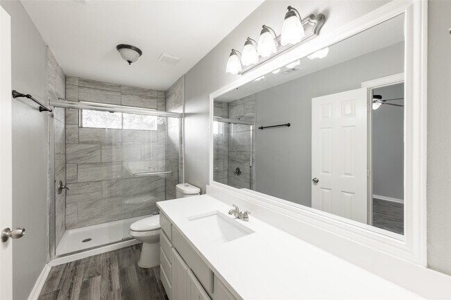 Building Photo - 6307 Pleasant Stream Dr