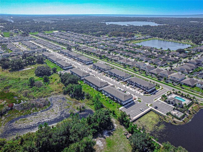 Building Photo - 2875 Narcoossee Cmns Wy