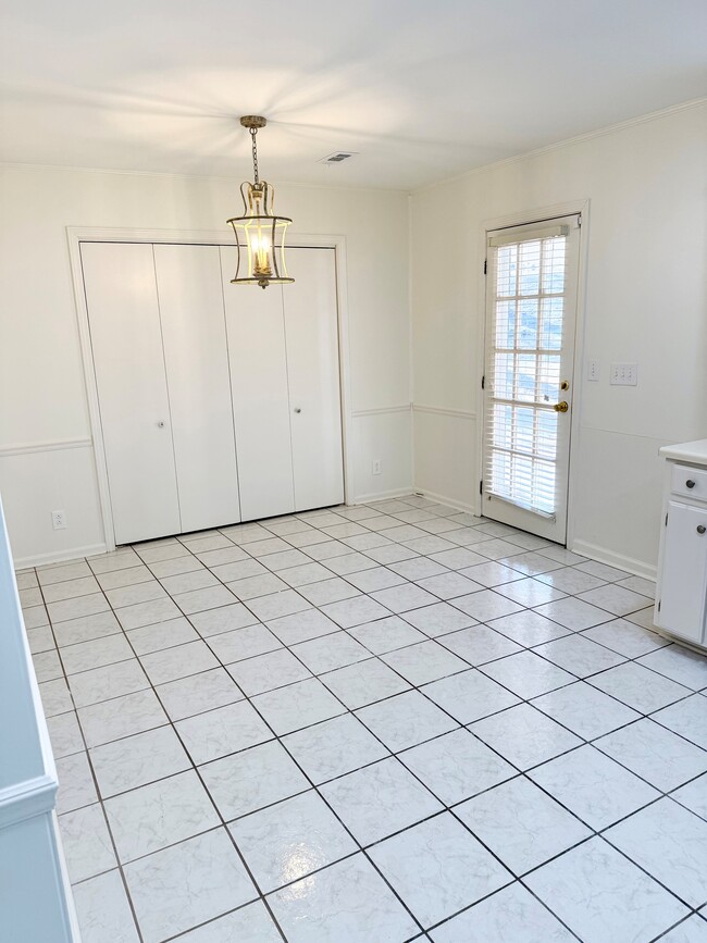 Building Photo - 1524 Galway Bay Cir