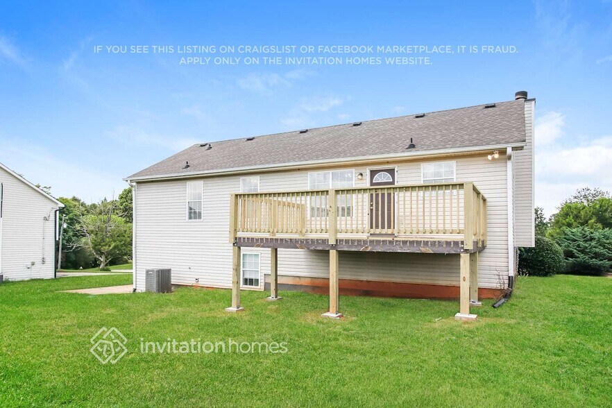 Building Photo - 295 Claremont Dr