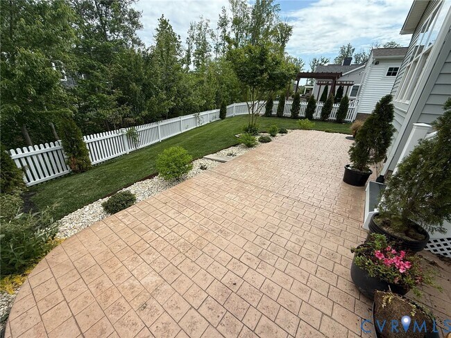 Building Photo - 10810 Porter Park Ln