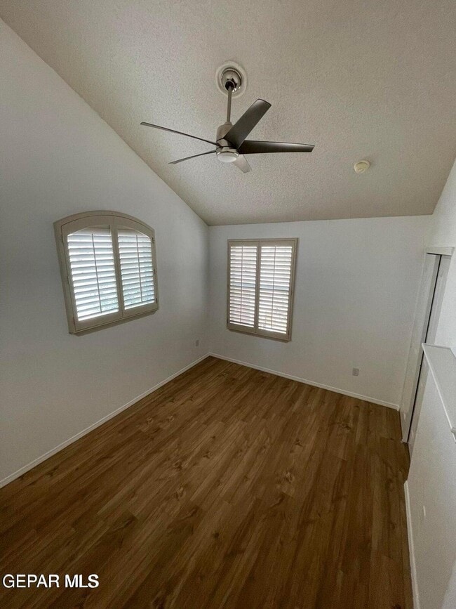 Building Photo - 6376 Dakota Ridge Dr