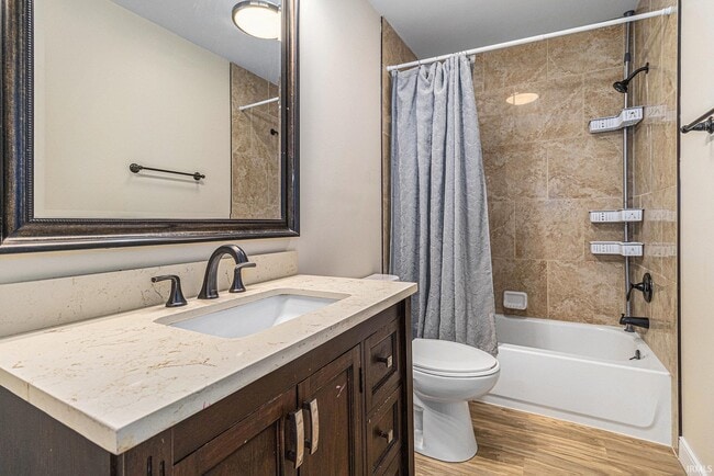 Building Photo - 714 S 27th St