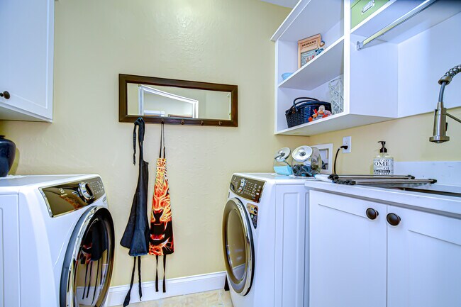 Building Photo - 5301 Gulf Blvd