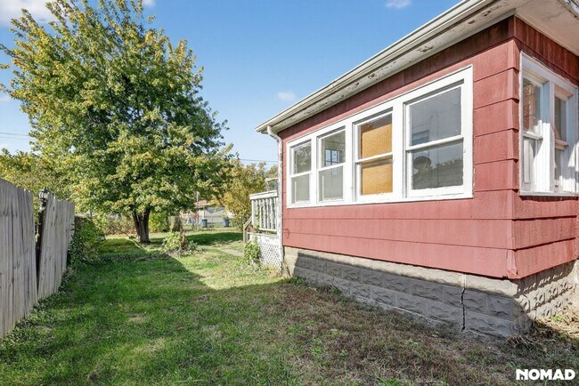 Building Photo - Charming 3BR House in Kankakee