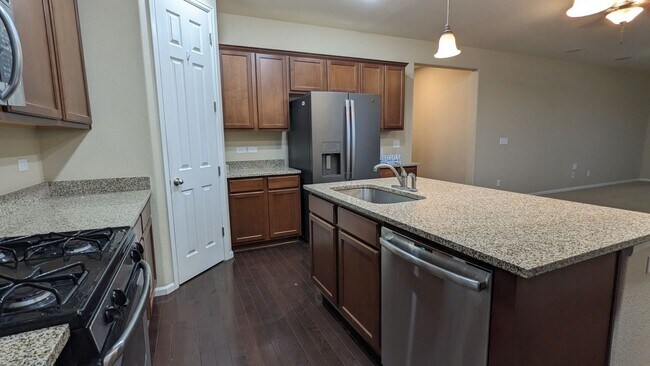 Building Photo - SPACIOUS RANCHER WITH FINISHED BASEMENT ON...