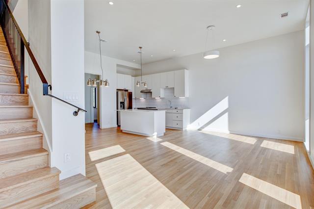 Building Photo - 444 W Morphy St