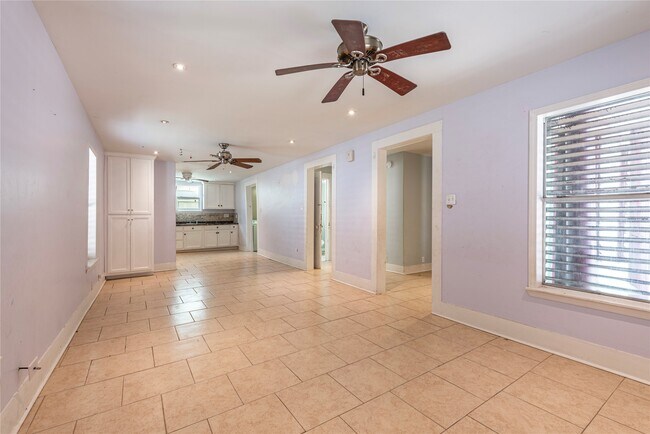 Building Photo - 1816 20th St