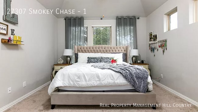 Building Photo - 27307 Smokey Chase