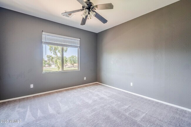 Building Photo - 6922 S Black Hills Way