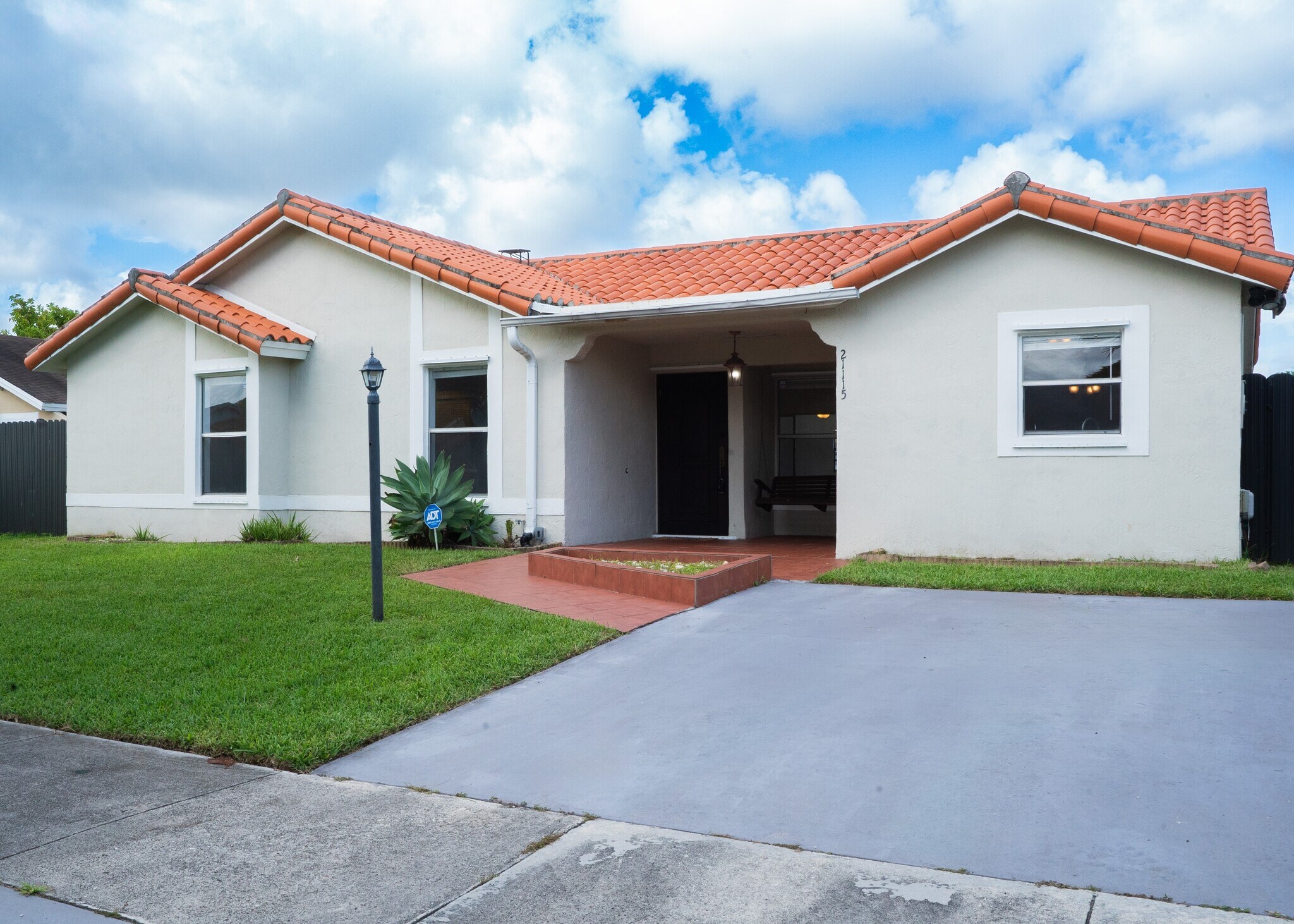 Building Photo - 21115 SW 125th Court Rd