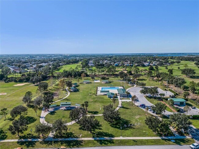 Building Photo - 1354 Normandy Dr