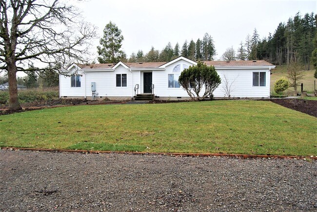 Building Photo - 3 Bedroom 2 Bath MF Home Carlton OR