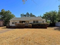 Building Photo - 1113 Harlan Ave