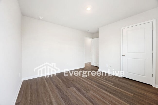 Building Photo - Coming Soon!