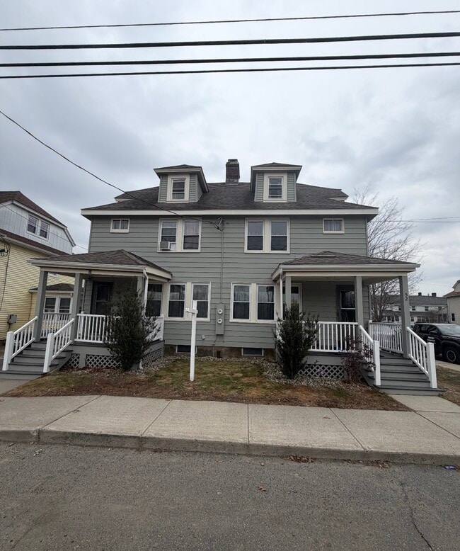 Building Photo - 52 Everett St