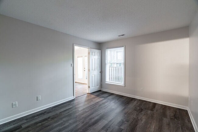 Building Photo - Perfect for roommates! Near Rex Hospital and Lenovo Center