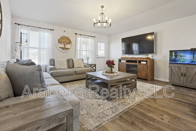 Building Photo - 955 Brown Thrasher