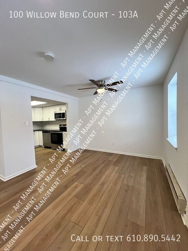 Building Photo - 100 Willow Bnd Ct