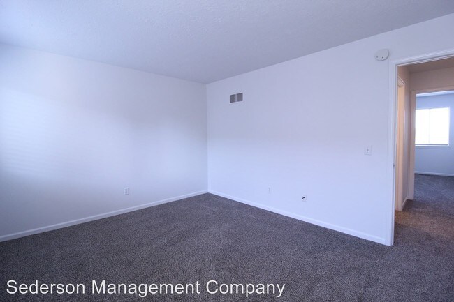 Building Photo - 4420 Jarboe St