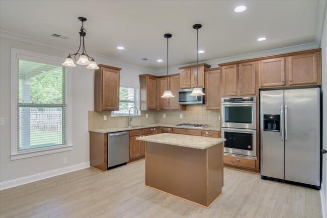 Building Photo - 5634 Sunbury Loop