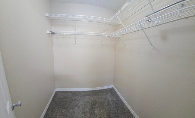 Building Photo - 7720 Lola Cir