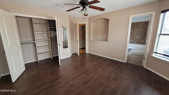 Building Photo - 14247 Hacienda Rock Dr