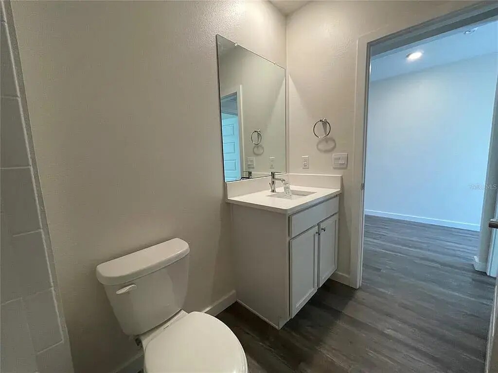 Building Photo - 17205 Barnwood Pl