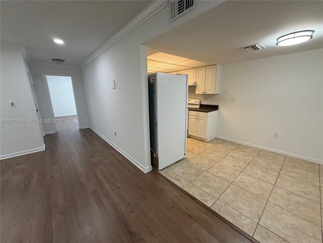 Building Photo - 11101 Royal Palm Blvd