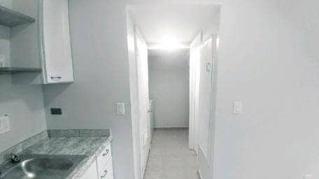 Building Photo - 2 Tower Ct