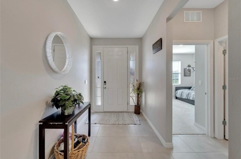 Building Photo - 14069 Wineberry Dr