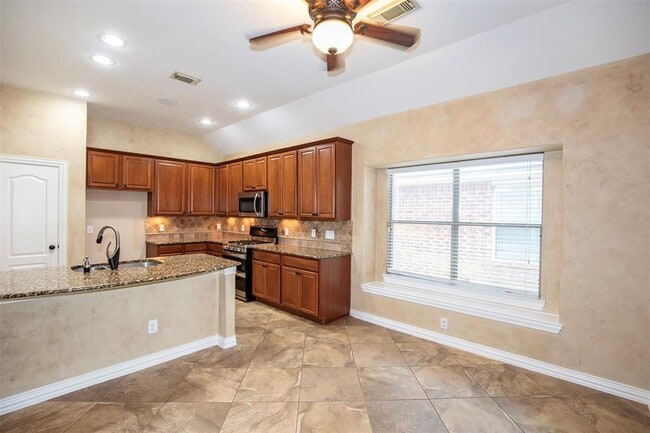Building Photo - 2747 Villa Bella Ct