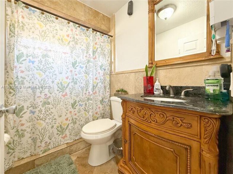 Building Photo - 18331 SW 135th Ave