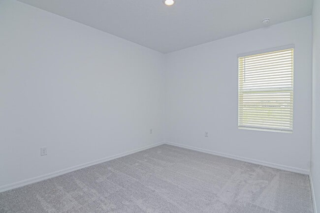 Building Photo - 4744 Babys Breath Pl