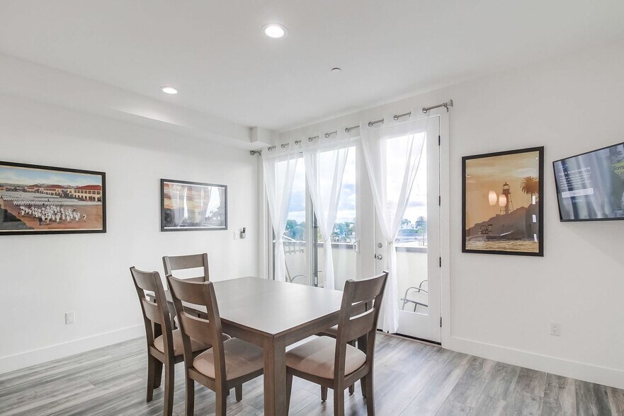 Building Photo - 4505 Park Blvd