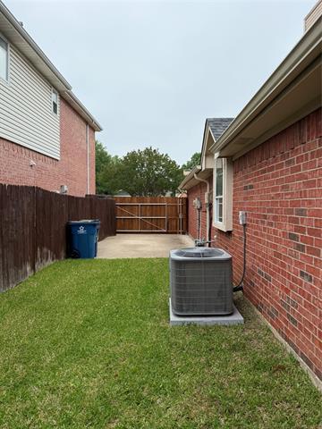 Building Photo - 1813 Quail Hollow Dr