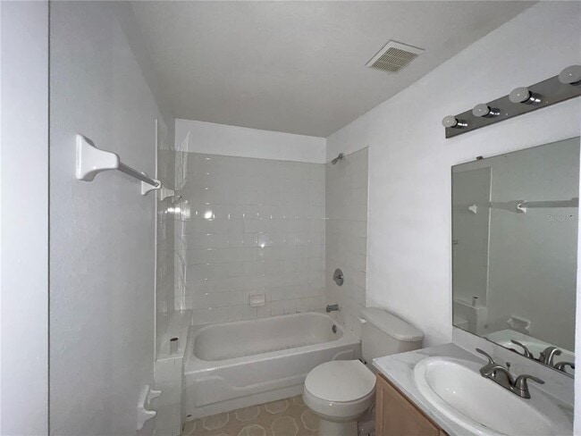 Building Photo - 8710 Rain Forest Pl
