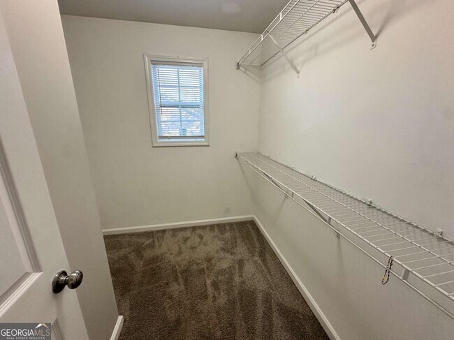 Building Photo - 4295 Youngstown Cir