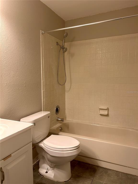 Building Photo - 1701 Shady Ridge Ct