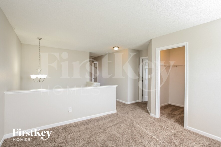 Building Photo - 3825 Gray Heather Ln