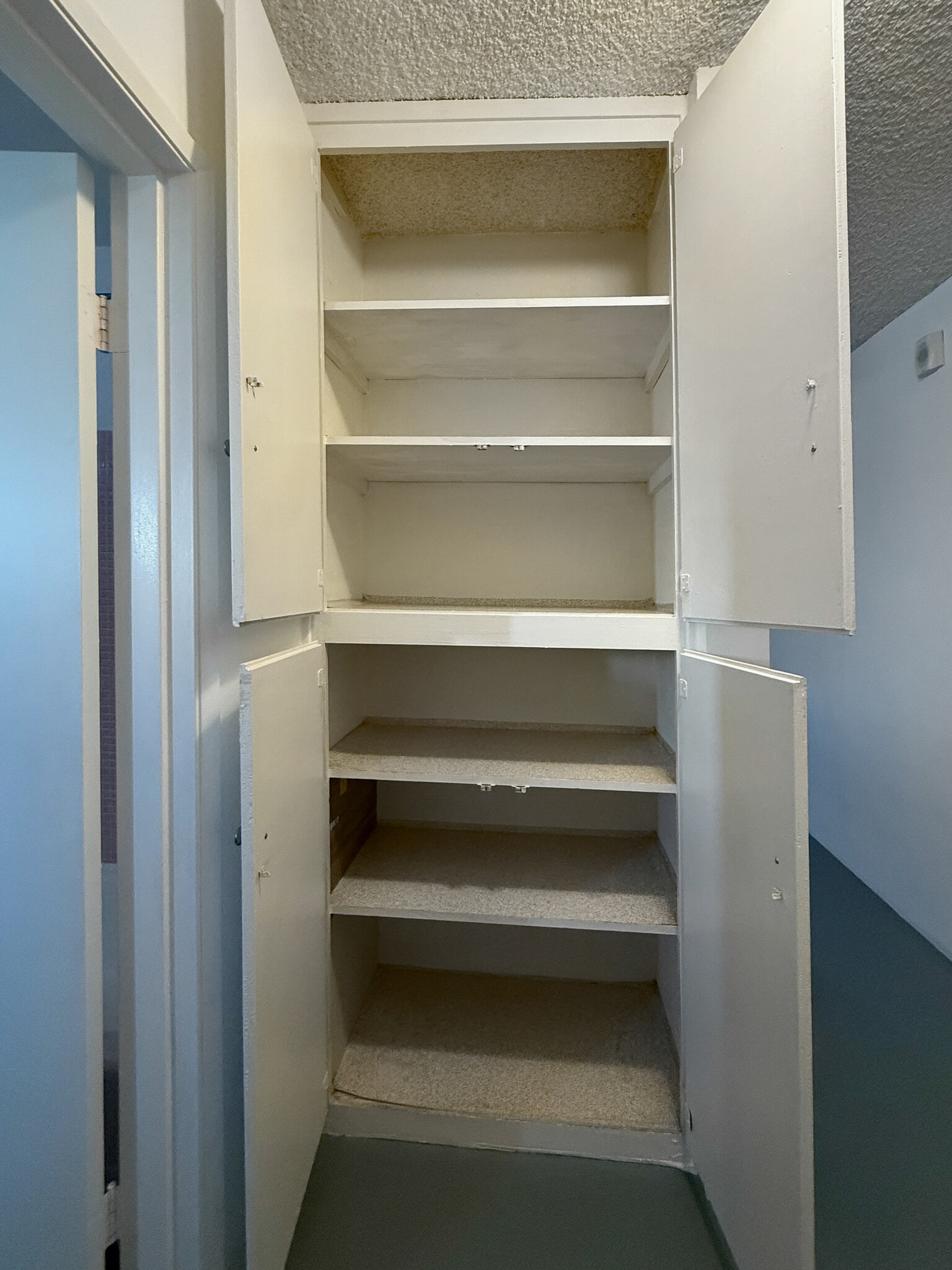 Building Photo - 250 Linden Ave