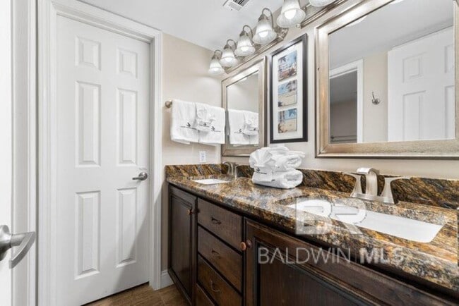 Building Photo - 16284 Perdido Key Dr