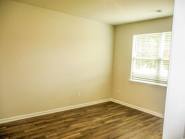 Building Photo - 1443 Porchfield Dr