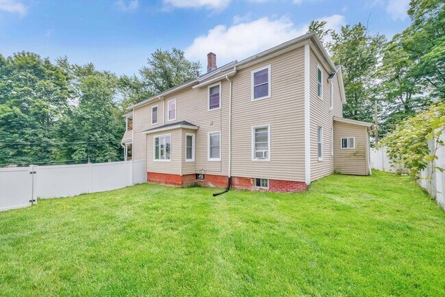 Building Photo - 36 Ames Ave