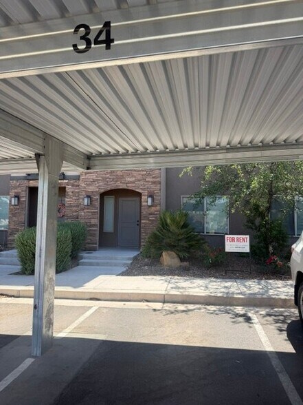 Building Photo - 3239 S 840 E