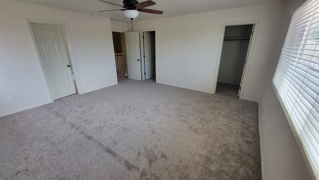 Building Photo - 4437 E Firestone Dr